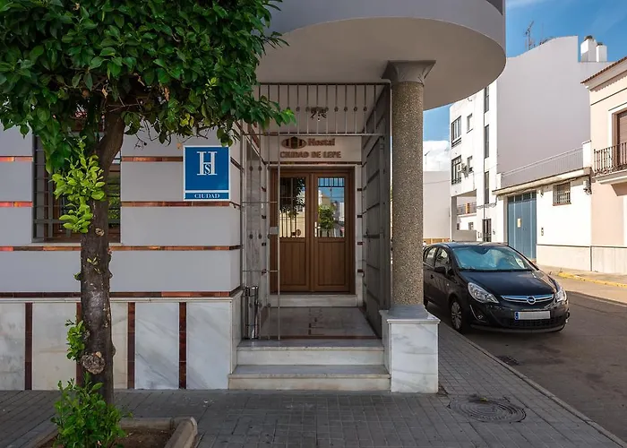 H. Ciudad De 3*
